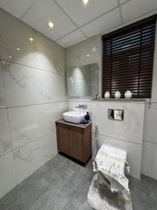 Kitchen Image of 1750 Sq.ft 3 BHK Apartment / Flat for sale in Golden Era Homes, Nagla Zirakpur for Rs. 10000000