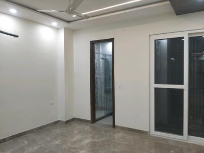Bedroom Image of 1800 Sq.ft 3 BHK Builder Floor for sale in Vikaspuri New Delhi for Rs. 40000000
