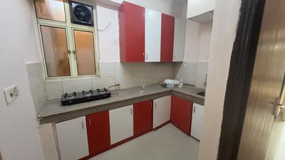 Kitchen Image of 800 Sq.ft 2 BHK Apartment / Flat for sale in Supertech Ecociti, Sector 137 Noida for Rs. 8500000