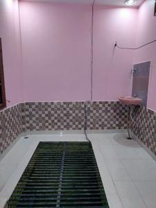 Balcony Image of 800 Sq.ft 2 BHK Builder Floor for rent in Krishna Nagar Lucknow for Rs. 8000