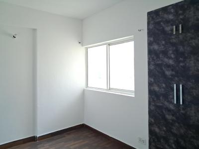 Bedroom Image of 1070 Sq.ft 2.5 BHK Apartment / Flat for sale in Paras Tierea, Sector 137 Noida for Rs. 8600000