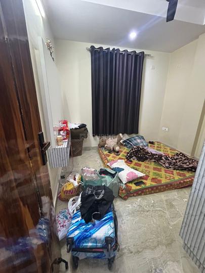 C Block, Preet Vihar Bedroom 1