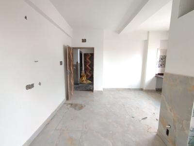 Living Room Image of 900 Sq.ft 2 BHK Apartment / Flat for sale in South Dum Dum Kolkata for Rs. 4680000