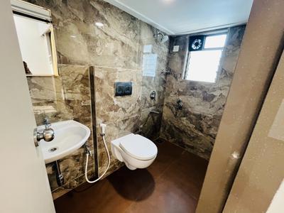 Bathroom Image of 2000 Sq.ft 4.5 BHK Apartment / Flat for sale in RNA NG Grand Empire, Bhayandar East Mira Bhayandar for Rs. 19900000