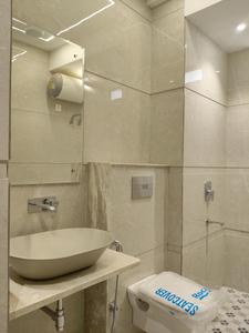 Bedroom One Image of 3550 Sq.ft 4 BHK Builder Floor for rent in DLF City Phase 1, DLF Phase 1 Gurgaon for Rs. 225000