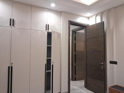 Bedroom Image of 1350 Sq.ft 3 BHK Builder Floor for sale in Paschim Vihar New Delhi for Rs. 28000000