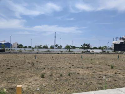 Image of 646 Sq.ft Residential Plot / Land for sale in SIS Golden Gate, Oragadam Sriperambattur, Chennai for Rs. 1744000