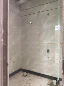 Common Bathroom Image of 1050 Sq.ft 3 BHK Builder Floor for sale in Govindpuram Ghaziabad for Rs. 4180000