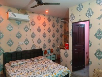 Bedroom Image of 400 Sq.ft 1 RK Independent House for rent in Budh Vihar New Delhi for Rs. 8000