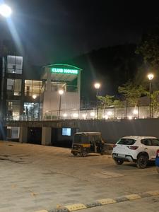 Image of 939 Sq.ft 2 BHK Apartment / Flat for sale in Squarefeet Mahavir Square, Thane West, Thane for Rs. 14000000