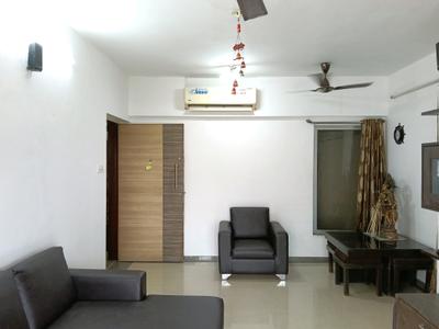 Living Room Image of 800 Sq.ft 2 BHK Apartment / Flat for rent in Kalpataru Hills, Thane West Thane for Rs. 54000