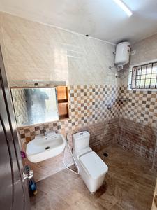 Bathroom Image of The Noah’s Ark PG and Studio Rooms in Manapakkam, Chennai