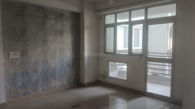 Living Room Image of 1625 Sq.ft 3 BHK Apartment / Flat for rent in Crossings GH7 Crossings Republik, Crossings Republik Ghaziabad for Rs. 24000