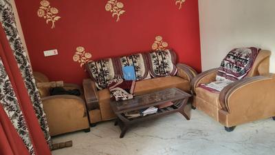 Hall Image of 1647 Sq.ft 5 BHK Independent House for sale in Sector 41 Noida for Rs. 50000000