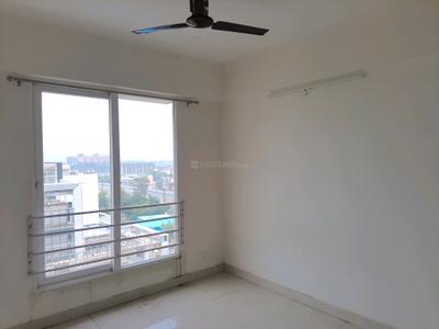 Bedroom Image of 880 Sq.ft 2 BHK Apartment / Flat for sale in Signature Global The Serenas, Sector 36 Sohna for Rs. 6200000