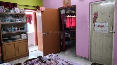 Living Room Image of 960 Sq.ft 2 BHK Apartment / Flat for sale in Jadavpur Kolkata for Rs. 5000000
