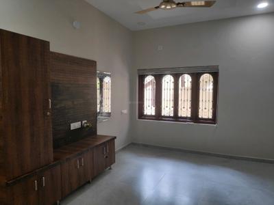 Bedroom Image of 1800 Sq.ft 3 BHK Builder Floor for rent in West Marredpally Secunderabad for Rs. 32000