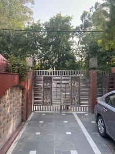 Image of 4950 Sq.ft 4 BHK Apartment / Flat for sale in Parnami Associates Builder, Punjabi Bagh, New Delhi for Rs. 65000000