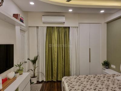 Bedroom Image of 1560 Sq.ft 3 BHK Apartment / Flat for rent in Prateek Laurel, Sector 120 Noida for Rs. 40000