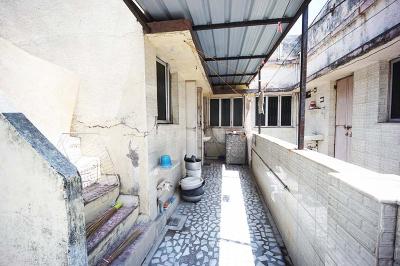 Balcony Image of 900 Sq.ft 2 BHK Independent House for sale in Nava Naroda Ahmedabad for Rs. 14100000