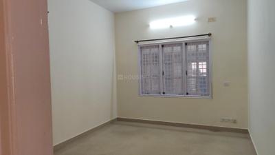 Bedroom Image of 1800 Sq.ft 3 BHK Apartment / Flat for rent in Halasuru Bengaluru for Rs. 60000