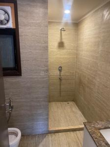 Bathroom Image of 3200 Sq.ft 3 BHK Independent House for rent in Sector 41 Gurgaon for Rs. 72000