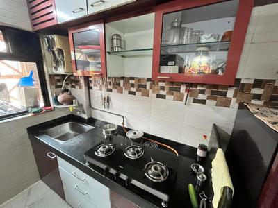 Kitchen Image of 550 Sq.ft 1 BHK Apartment / Flat for rent in Goregaon West Mumbai for Rs. 42000