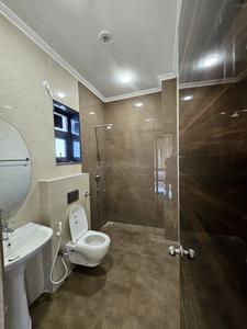 Bathroom Image of 4200 Sq.ft 3 BHK Builder Floor for rent in Sector 99 Noida for Rs. 85000