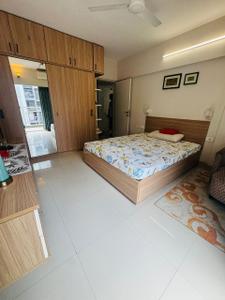 Bedroom Image of 1291 Sq.ft 2 BHK Apartment / Flat for rent in Landmark Garden, Kalyani Nagar Pune for Rs. 48000