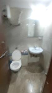 Bathroom Image of 1050 Sq.ft 2 BHK Apartment / Flat for rent in Alembic Alchemy Veda, Chhani Jakat Naka Vadodara for Rs. 25000