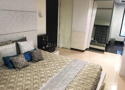 Bedroom Image of 888 Sq.ft 2 BHK Apartment / Flat for sale in Juhu Mumbai for Rs. 40000000