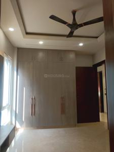 Bedroom Image of 1450 Sq.ft 3 BHK Builder Floor for sale in Rajouri Garden New Delhi for Rs. 32500000