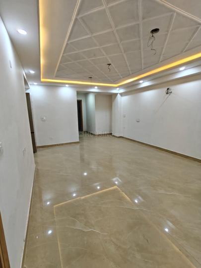 Sultanpur Main Image 1