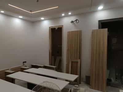 Bedroom Image of 2250 Sq.ft 4 BHK Builder Floor for sale in Rohini Extension New Delhi for Rs. 29000000