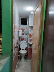 Bathroom Image of 920 Sq.ft 2 BHK Apartment / Flat for sale in Paschim Putiary Kolkata for Rs. 2700000