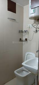 Bathroom Image of 250 Sq.ft 1 RK Apartment / Flat for rent in Malviya Nagar New Delhi for Rs. 17000