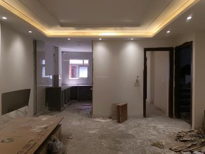 Living Room Image of 1000 Sq.ft 3 BHK Builder Floor for sale in Pitampura New Delhi for Rs. 11000000