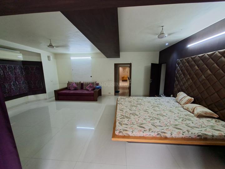 Rejncy Tower Bedroom 1