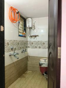 Common Bathroom Image of 615 Sq.ft 1 BHK Apartment / Flat for sale in Kalyan East Kalyan for Rs. 4600000