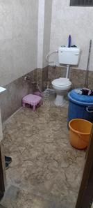 Bathroom Image of 830 Sq.ft 2 BHK Apartment / Flat for sale in Krishna Nagar Lucknow for Rs. 3700000