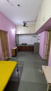 Bedroom Image of 500 Sq.ft 1 RK Builder Floor for rent in Satellite Ahmedabad for Rs. 11000