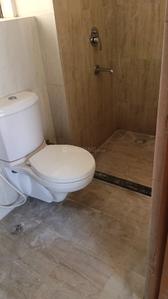Image of 847 Sq.ft 3 BHK Apartment / Flat for rent in The 102, Joka, Kolkata for Rs. 18000