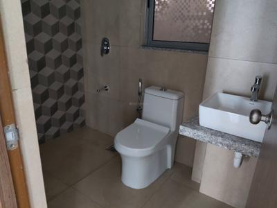 Image of 1032 Sq.ft 2 BHK Apartment / Flat for sale in Kalpataru Immensa, Thane West, Thane for Rs. 13500000