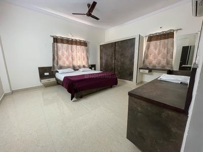 Bedroom Image of 1300 Sq.ft 2 BHK Apartment / Flat for rent in Shamshabad Hyderabad for Rs. 25000