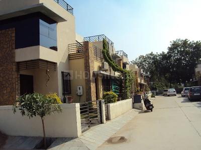 Image of 2790 Sq.ft 4 BHK Independent House for sale in Thaltej, Ahmedabad for Rs. 65000000