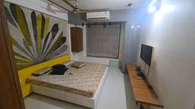 Bedroom Image of 850 Sq.ft 2 BHK Apartment / Flat for rent in Eklingji Radhe Skyline, Sanand Ahmedabad for Rs. 25000