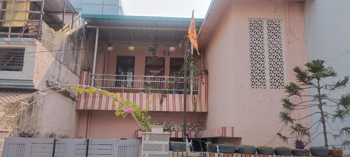 Geeta Nagar Main Image 1