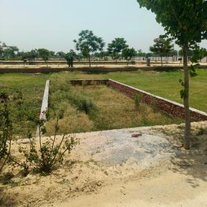 Image of 100 Sq.ft Residential Plot / Land for sale in Kalwari, Agra for Rs. 3000000
