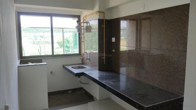 Kitchen Image of 738 Sq.ft 1 BHK Apartment / Flat for rent in Palash Homes, Sarkhej Ahmedabad for Rs. 17500