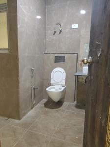 Common Bathroom Image of 1800 Sq.ft 4 BHK Builder Floor for rent in Freedom Fighters Enclave New Delhi for Rs. 65000